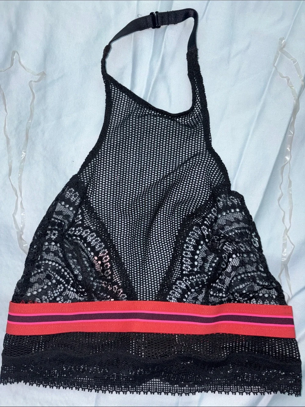 NWT Victoria's Secret Lace Halter Bra